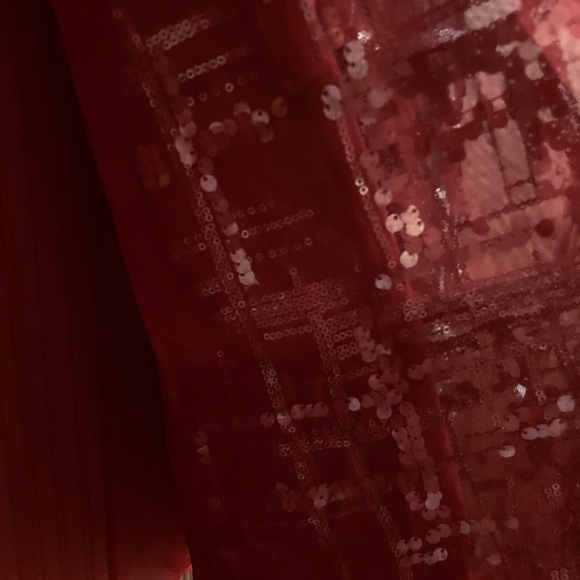 NWT Simply Vera Sequin Layered Party Dress Small Burgundy Chiffon Black … - Picture 8 of 12